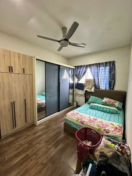 Servis Apartment untuk Dijual di Sentul Village - Key Poh - Bedroom - PropertyGuru.com.my