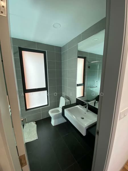 Kondominium untuk Dijual di Sunway Mont Residences - Ambrose Too - Bathroom - PropertyGuru.com.my