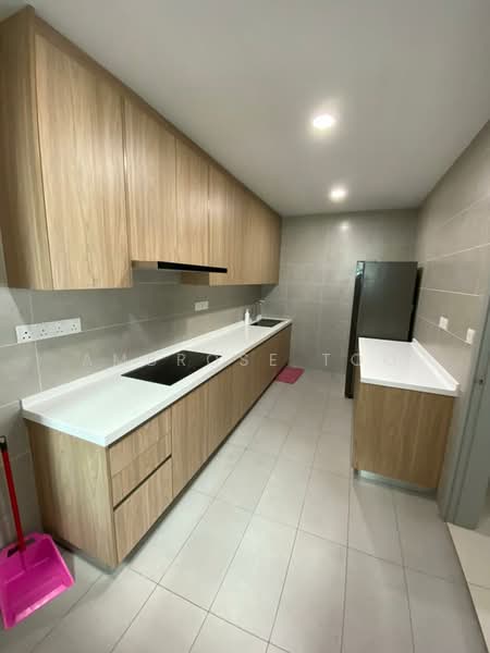 Kondominium untuk Dijual di Sunway Mont Residences - Ambrose Too - Kitchen - PropertyGuru.com.my