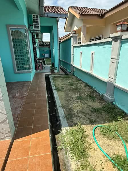 Rumah Berkembar untuk Dijual di Taman Kulim Utama (Kulim) - Danial Zharif - Exterior - PropertyGuru.com.my
