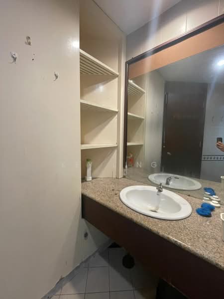 Condominium for Sale at Riana Green Condominium - Key Ling - Bathroom - PropertyGuru.com.my