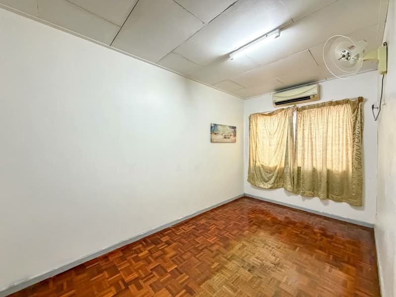 Rumah Teres untuk Dijual di Seksyen 19 (Shah Alam) - Fauzi Abdullah - Interior - PropertyGuru.com.my