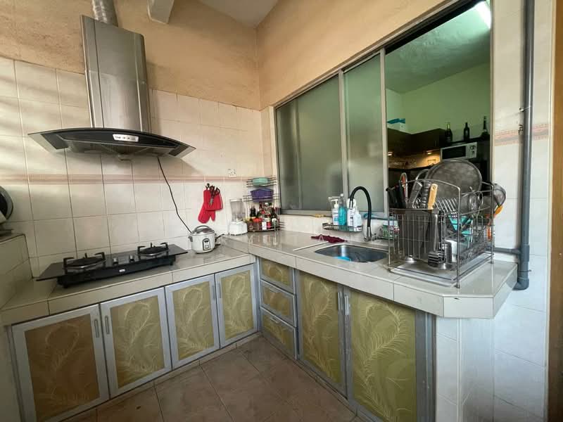 2-storey Terraced House for Sale in Taman Silibin Ria (Ipoh) - Gary Tang - Kitchen - PropertyGuru.com.my