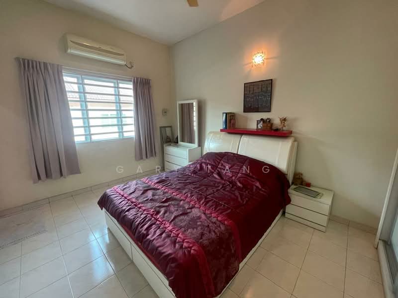 2-storey Terraced House for Sale in Taman Silibin Ria (Ipoh) - Gary Tang - Bedroom - PropertyGuru.com.my