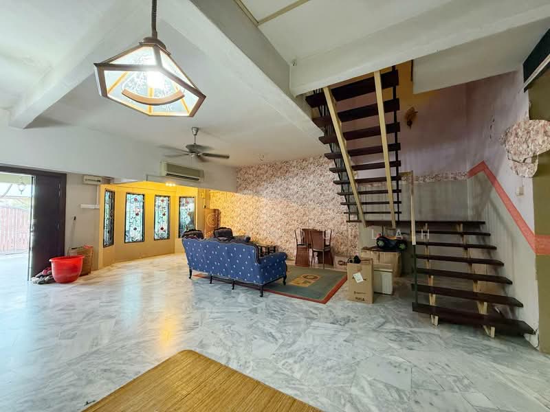 Jalan Wawasan, Ampang untuk Untuk Dijual - RM 649,999, Apr 2026 - Living Room - PropertyGuru.com.my