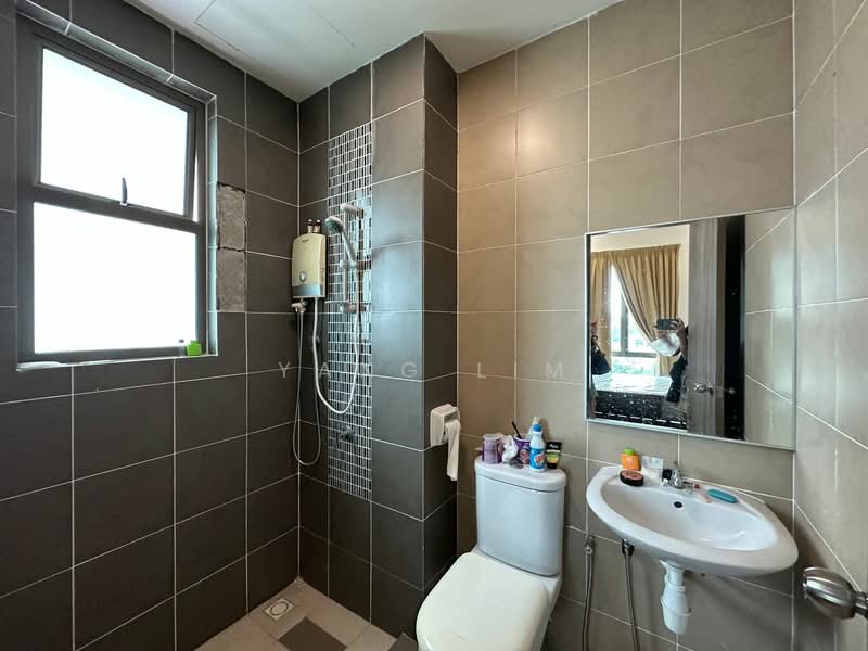 Condominium for Rent at Tree Sparina - Yang Lim - Bathroom - PropertyGuru.com.my