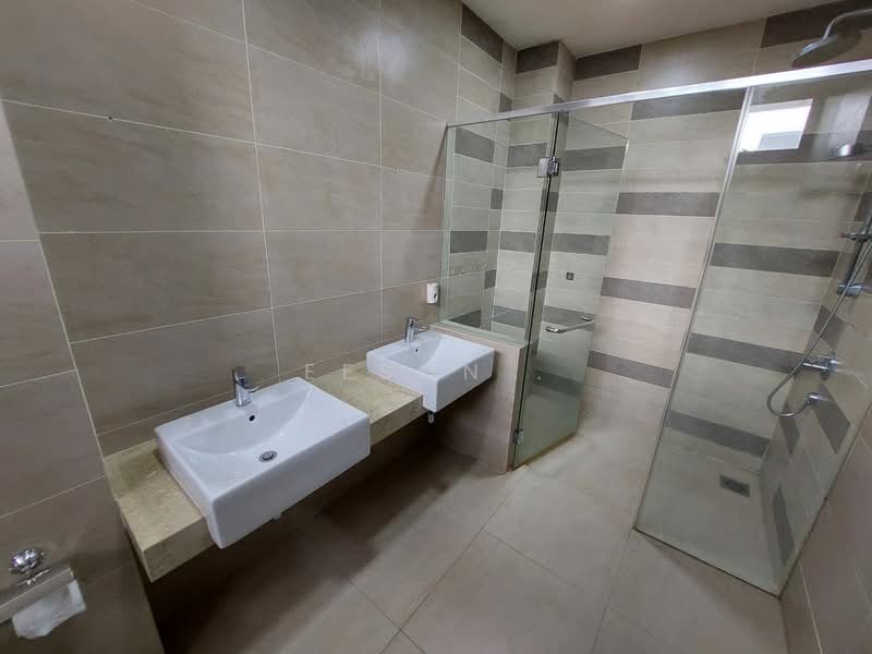 Semi-Detached House for Sale in Ampang (Kuala Lumpur) - Eeson . - Bathroom - PropertyGuru.com.my