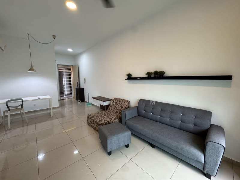 Service Residence for Rent at Seasons Amara Larkin - Rynn Lim - Living Room - PropertyGuru.com.my