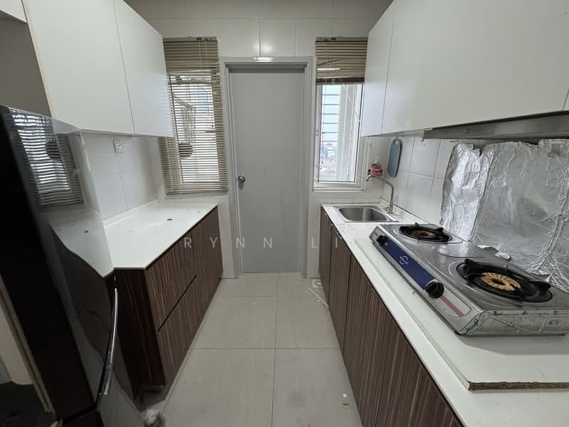 Service Residence for Rent at Seasons Amara Larkin - Rynn Lim - Kitchen - PropertyGuru.com.my