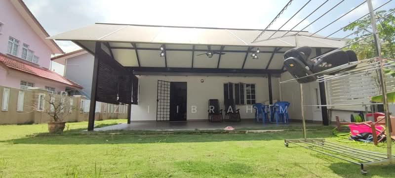 Rumah Berkembar untuk Dijual di Kampung Teras Jernang (Bangi) - Azli Ibrahim - Exterior - PropertyGuru.com.my