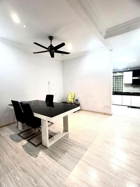 Rumah Berkembar untuk Dijual di Kampung Teras Jernang (Bangi) - Azli Ibrahim - Dining Room - PropertyGuru.com.my
