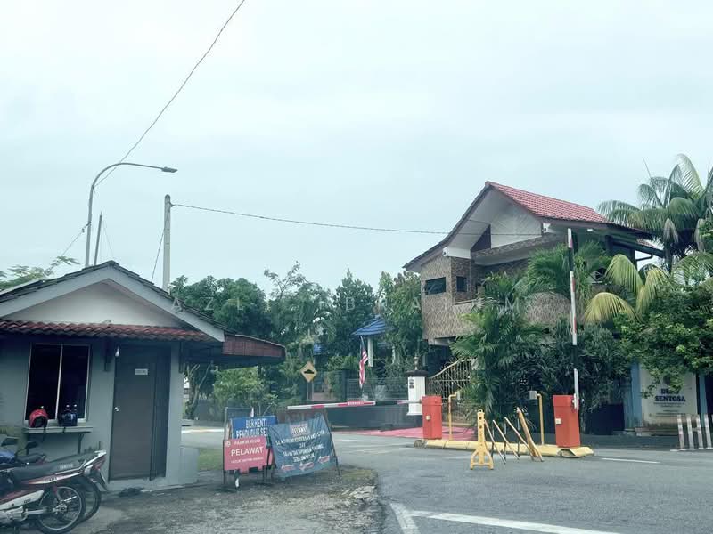 Rumah Berkembar untuk Dijual di Kampung Teras Jernang (Bangi) - Azli Ibrahim - Exterior - PropertyGuru.com.my