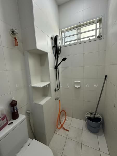 2-storey Terraced House for Rent in Setia Eco Village (Gelang Patah) - Nicholas Low - Bathroom - PropertyGuru.com.my