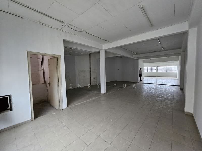Kedai / Pejabat untuk Disewa di Taman Johor Jaya (Johor Bahru) - Henry Pua - PropertyGuru.com.my