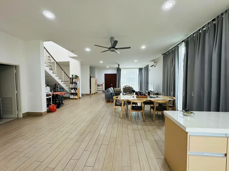 Rumah Berkembar untuk Dijual di Cyberjaya (Selangor) - Mohd Aizat Saiful Bahri - Living Room - PropertyGuru.com.my