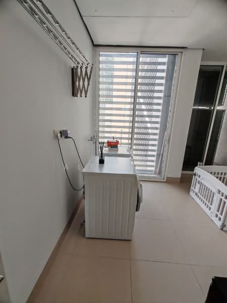 Kondominium untuk Dijual di Condominium @ The Troika - Albert . - Interior - PropertyGuru.com.my