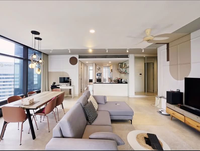 Kondominium untuk Dijual di Condominium @ The Troika - Albert . - Living Room - PropertyGuru.com.my