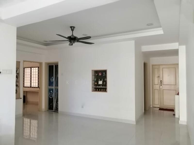 Apartment for Sale at Prima Saujana - Ken Toh - Living Room - PropertyGuru.com.my