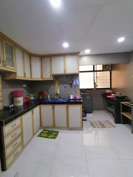 Apartment for Sale at Prima Saujana - Ken Toh - Kitchen - PropertyGuru.com.my