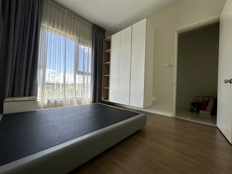 Pangsapuri untuk Dijual di The WaterEdge (Pinggiran Air) - Joey Chin - Bedroom - PropertyGuru.com.my