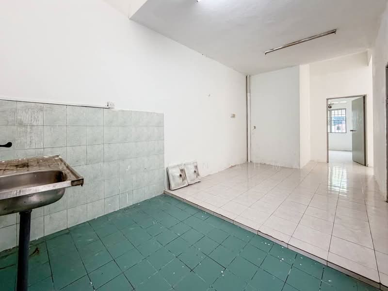 1-storey Terraced House for Sale in Telok Panglima Garang (Selangor) - Wan Azlan Ahmad - PropertyGuru.com.my