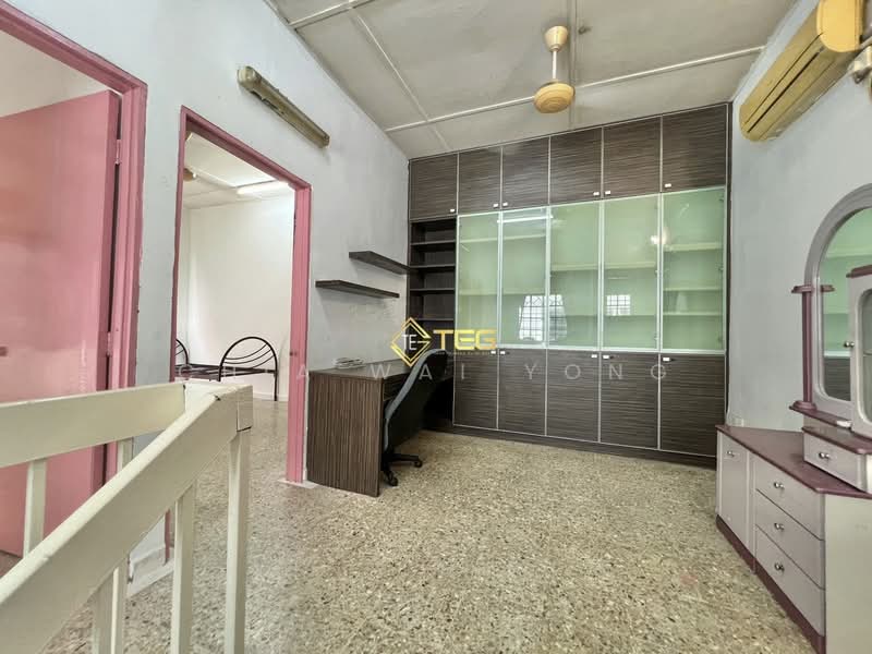 Rumah Teres 2 Tingkat untuk Dijual di Taman Bayu Perdana (Klang) - Chia Wai Yong - Study - PropertyGuru.com.my