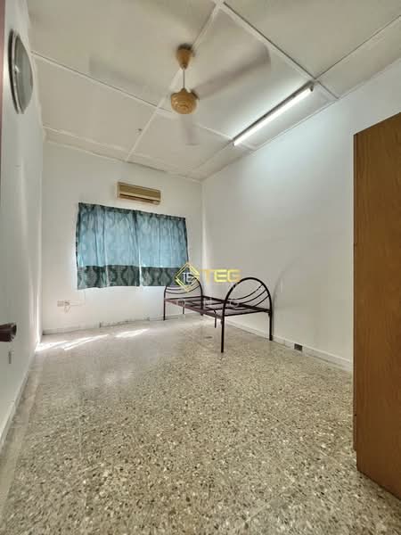 Rumah Teres 2 Tingkat untuk Dijual di Taman Bayu Perdana (Klang) - Chia Wai Yong - Bedroom - PropertyGuru.com.my