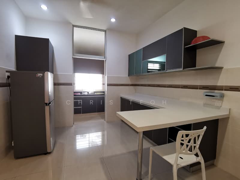 2.5-storey Terraced House for Sale in Sungai Ara (Penang) - Chris Teoh - Kitchen - PropertyGuru.com.my