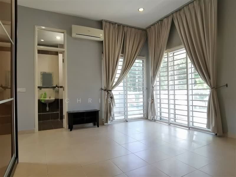 2.5-storey Terraced House for Sale in Sungai Ara (Penang) - Chris Teoh - Bathroom - PropertyGuru.com.my