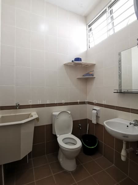 2.5-storey Terraced House for Sale in Sungai Ara (Penang) - Chris Teoh - Bathroom - PropertyGuru.com.my