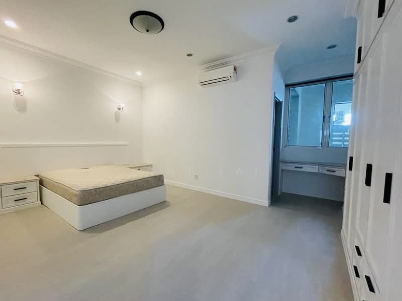 Condominium for Sale at Gurney Beach Resort - Kent Lai - Bedroom - PropertyGuru.com.my