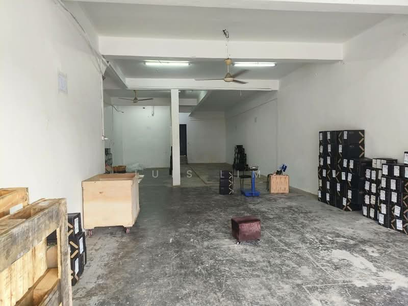Shop for Rent in Taman Tasek (Johor Bahru) - Luis Lim - Interior - PropertyGuru.com.my