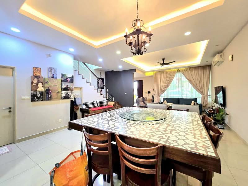 Rumah Teres 2 Tingkat untuk Dijual di Cyberjaya (Selangor) - Luqman Ramli - Dining Room - PropertyGuru.com.my