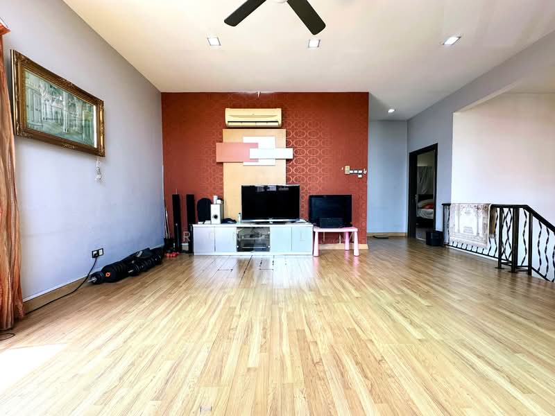 Semi-Detached House for Sale in Damansara Legenda (Petaling Jaya) - Reni Lim - Living Room - PropertyGuru.com.my