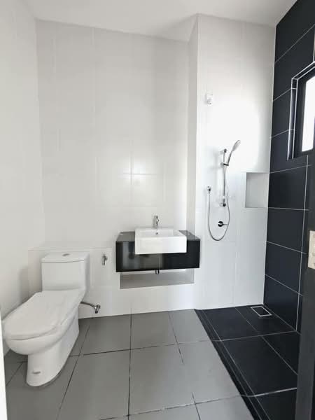 2-storey Terraced House for Sale in Eco Botanic 2 (Iskandar Puteri (Nusajaya)) - See Yin . - Bathroom - PropertyGuru.com.my