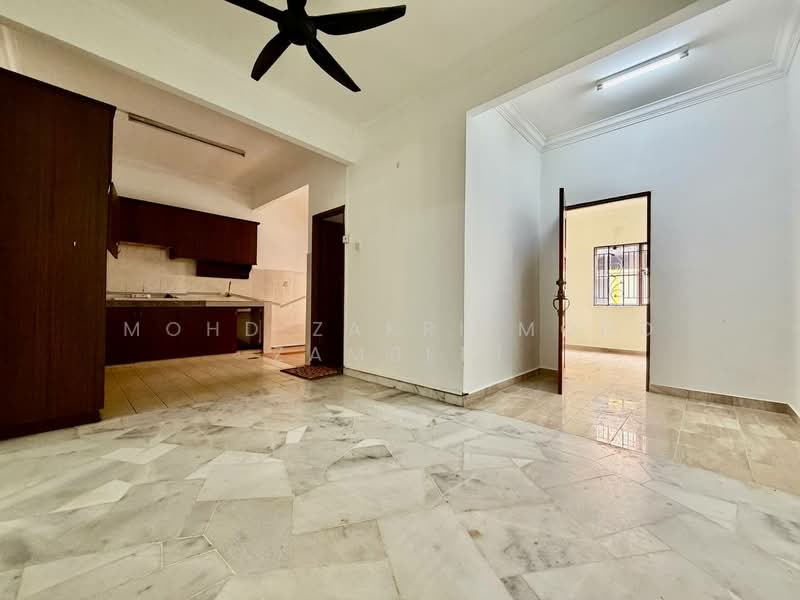 Rumah Teres 2 Tingkat untuk Dijual di Subang Jaya (Selangor) - Mohd Zakri Mohd Zamberi - Kitchen - PropertyGuru.com.my