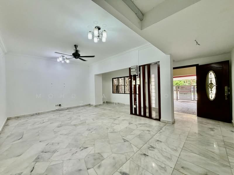 Rumah Teres 2 Tingkat untuk Dijual di Subang Jaya (Selangor) - Mohd Zakri Mohd Zamberi - Living Room - PropertyGuru.com.my