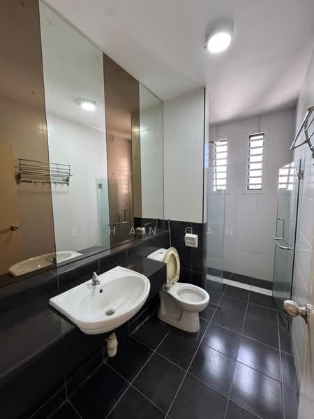 2-storey Terraced House for Rent in Austin Crest (Johor Bahru) - Ethan Gan - Bathroom - PropertyGuru.com.my