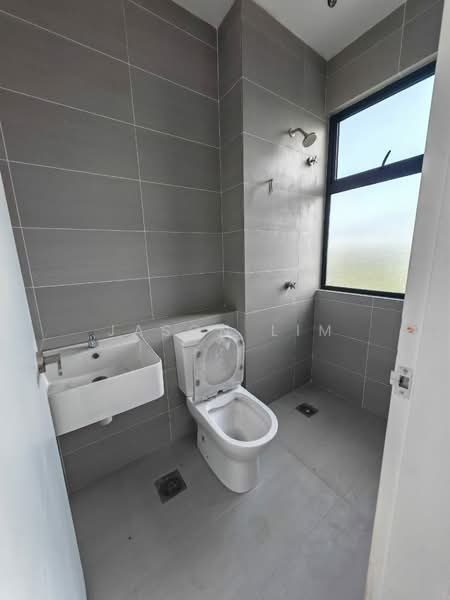 Rumah Berkembar untuk Dijual di Cheras (Selangor) - Jason Lim - Bathroom - PropertyGuru.com.my