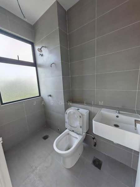 Rumah Berkembar untuk Dijual di Cheras (Selangor) - Jason Lim - Bathroom - PropertyGuru.com.my