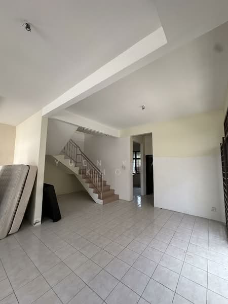 Semi-Detached House for Sale in Taman Seri Juru (Bukit Minyak) - Yuen Khai Khoo - Living Room - PropertyGuru.com.my