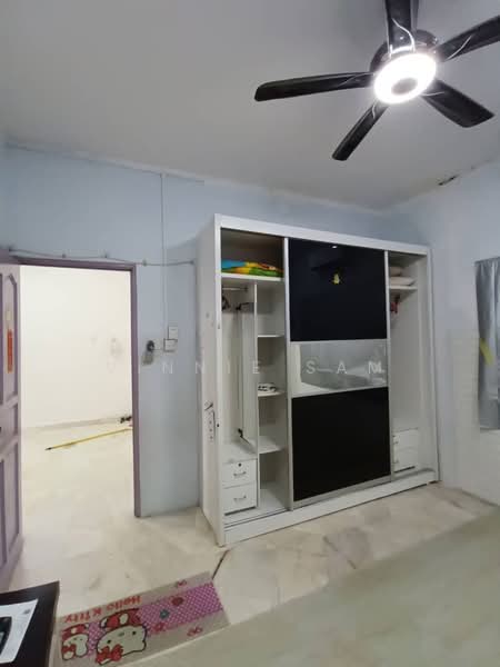 Rumah Teres 1 Tingkat untuk Dijual di Taman Skudai Baru (Skudai) - Vinnie Sam - Bedroom - PropertyGuru.com.my