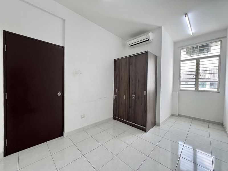 Pangsapuri untuk Dijual di Pangsapuri Saujana Permai 2 - Mahafiz . - PropertyGuru.com.my