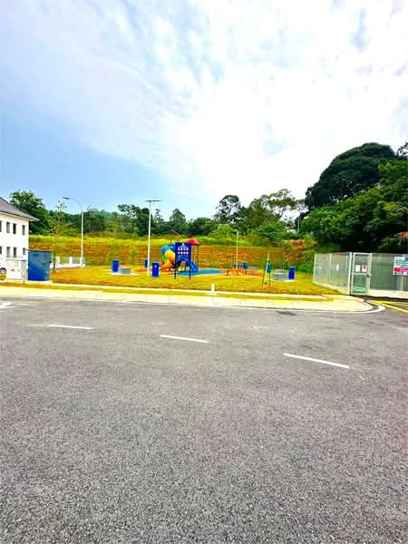 2-storey Terraced House for Rent in Seksyen U15 (Shah Alam) - Apple Chang - Exterior - PropertyGuru.com.my