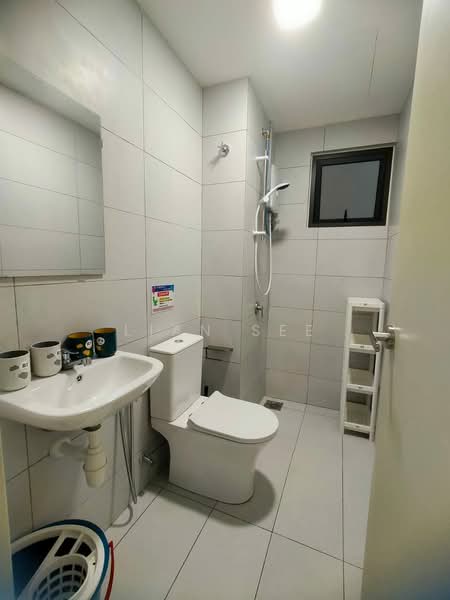 Service Residence for Rent at Seiring Residensi - Lian See - Bathroom - PropertyGuru.com.my