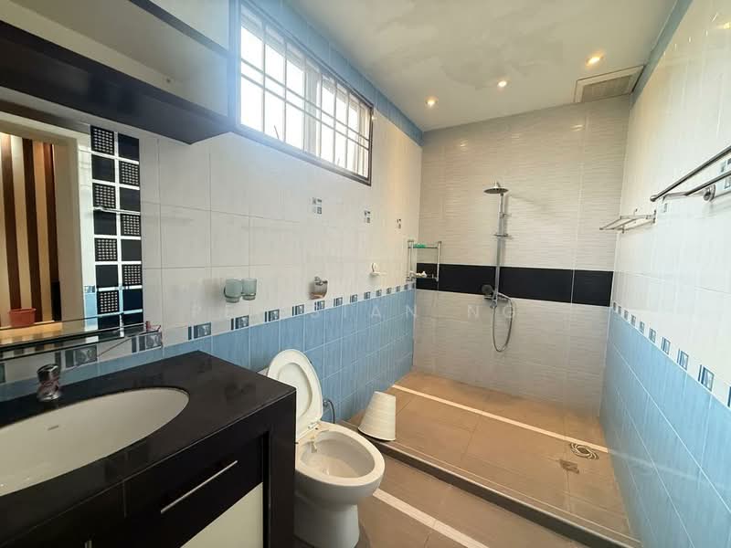 1-storey Terraced House for Sale in Taman Setia Indah (Tebrau) - PEI SIAN NG - Bathroom - PropertyGuru.com.my