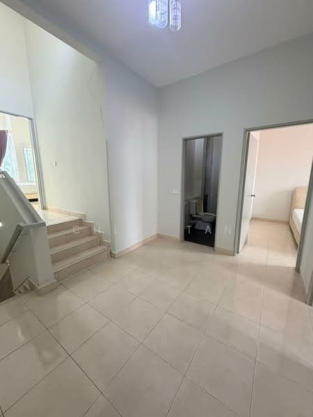 2-storey Terraced House for Sale in Setia Indah (Setia Alam) - Chloe Tan - Interior - PropertyGuru.com.my