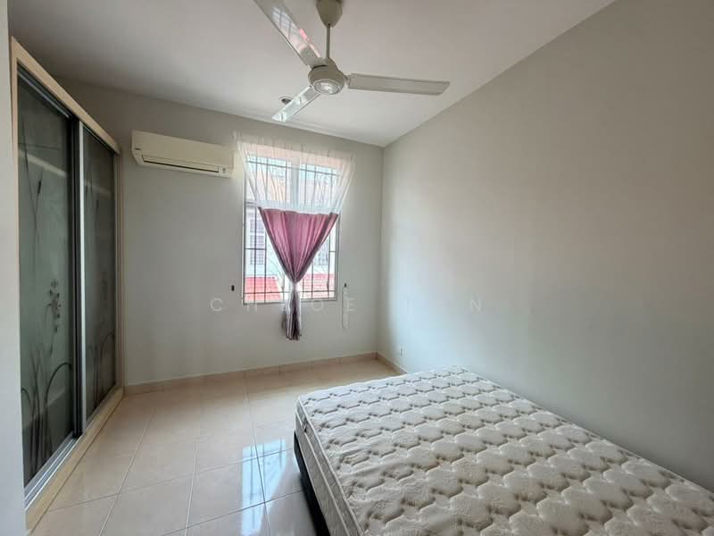 2-storey Terraced House for Sale in Setia Indah (Setia Alam) - Chloe Tan - Bedroom - PropertyGuru.com.my