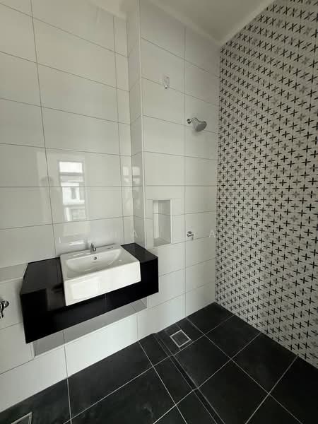 2-storey Terraced House for Sale in Taman Kota Masai (Pasir Gudang) - Ethan Gan - Bathroom - PropertyGuru.com.my