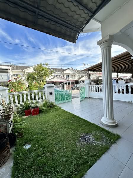 Rumah Teres 2 Tingkat untuk Dijual di Taman Pokok Mangga (Balai Panjang) - Edwin Koh Hock Yong - Exterior - PropertyGuru.com.my